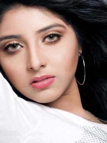 3412 10151036613294263 828608354 n Nazar Se Door Reh Kar Bhi Kisi Ki Soch Mein Rehna