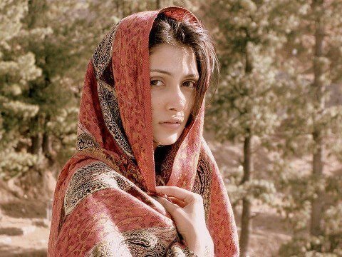 480957 10151191415649263 442961882 n Ye Dil Kitna Farebi Hay