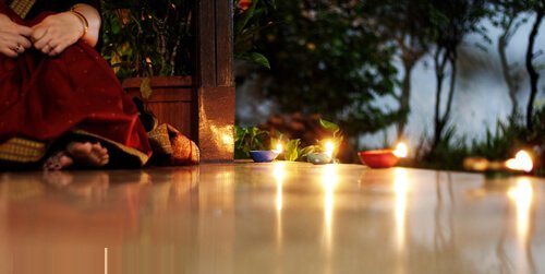 diwali sad shayari sms quotes in hindi msg Jahan diyon ke badle dil jalaaye jaate hain